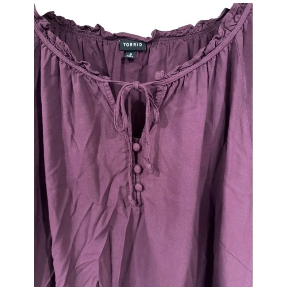 Torrid Women's Size 2 2X Plum Boho Peasant Blouse Tie Neck Bishop Sleeve